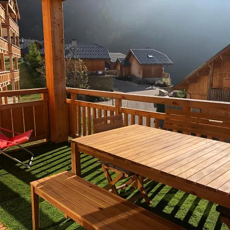 Vaujanylocations - Domaine Du Patre